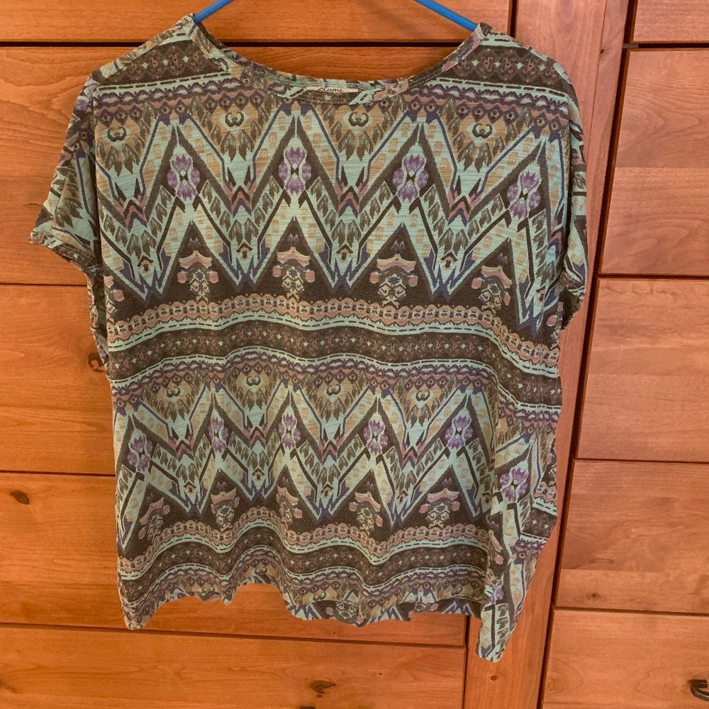 Boho pattern t-shirt